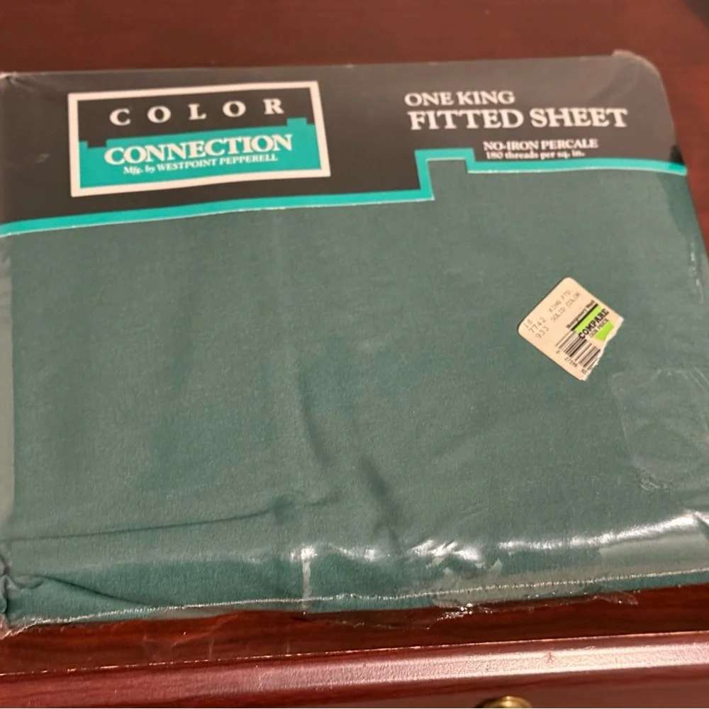 Color Connection WESTPOINT PEPPERELL Green King‎  FITTED SHEET